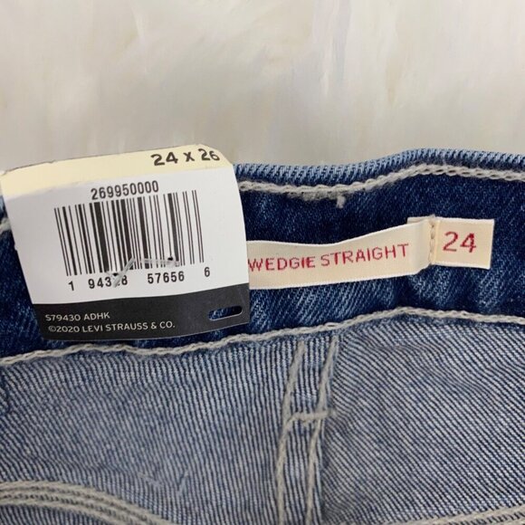 Levis Wedgie High Waist Crop Straight Leg Jeans - Picture 5 of 11